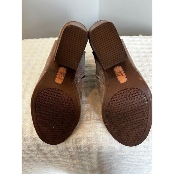 Latigo Arma Open Toe Suede Booties Taupe Block Heel Size 10 New In Box - Picture 7 of 13